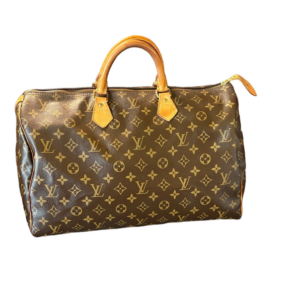 Louis Vuitton Other - Louis Vuitton Speedy 40 Monogram Boston Bag- Preowned